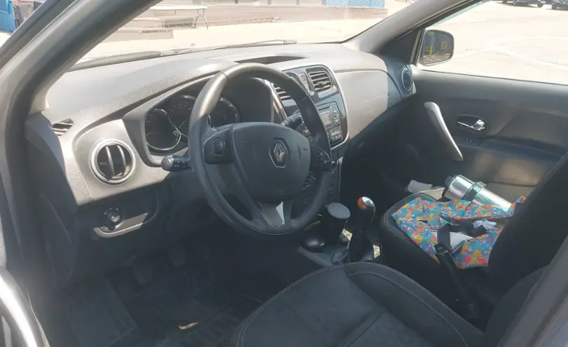Renault Sandero 2014 года за 4 000 000 тг. в Алматы фото 5