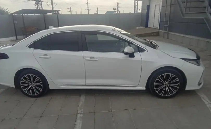 Toyota Corolla 2021 года за 8 500 000 тг. в Уральск фото 4