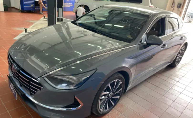 Hyundai Sonata 2020 года за 11 000 000 тг. в Астана