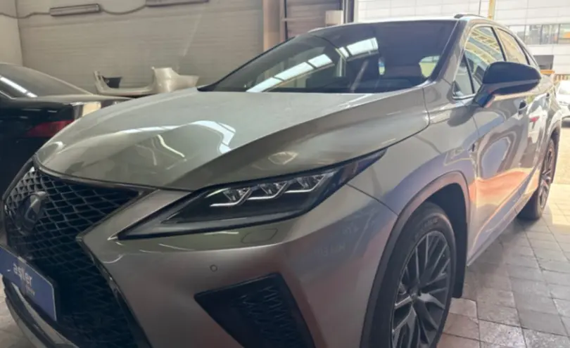 Lexus RX 2021 года за 32 000 000 тг. в Астана