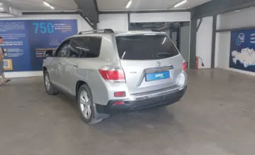 Toyota Highlander 2010 года за 12 000 000 тг. в Астана фото 4