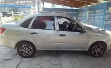 LADA (ВАЗ) Granta 2015 года за 1 800 000 тг. в Талдыкорган фото 4