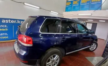 Volkswagen Touareg 2004 года за 4 000 000 тг. в Астана фото 4