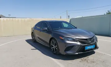 Toyota Camry 2020 года за 13 000 000 тг. в Шымкент фото 2