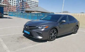 Toyota Camry 2020 года за 13 000 000 тг. в Шымкент фото 1