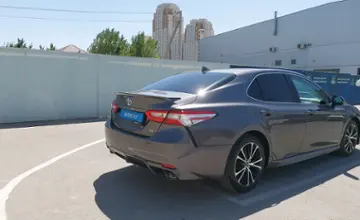 Toyota Camry 2020 года за 13 000 000 тг. в Шымкент фото 3