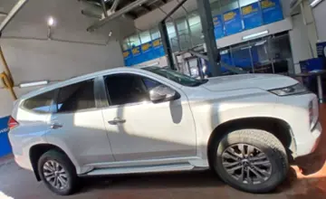 Mitsubishi Pajero Sport 2020 года за 16 500 000 тг. в Астана фото 4