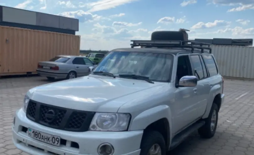 Nissan Patrol 2006 года за 10 000 000 тг. в Караганда