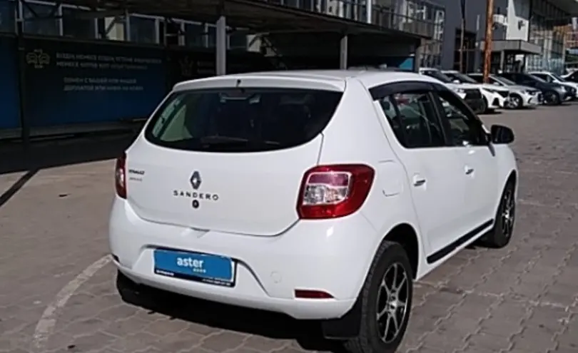 Renault Sandero 2015 года за 3 500 000 тг. в Караганда фото 5
