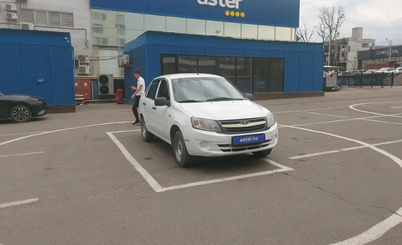 LADA (ВАЗ) Granta 2014 года за 2 000 000 тг. в Алматы фото 2