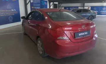 Hyundai Solaris 2015 года за 4 000 000 тг. в Астана фото 4