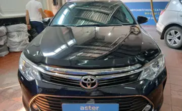 Toyota Camry 2016 года за 10 000 000 тг. в Астана фото 2