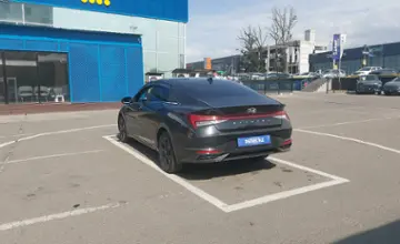 Hyundai Elantra 2023 года за 9 500 000 тг. в Алматы фото 4