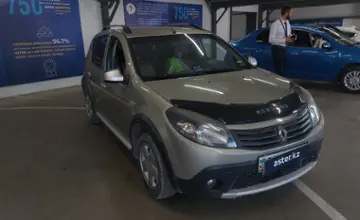 Renault Sandero 2014