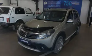 Renault Sandero 2014
