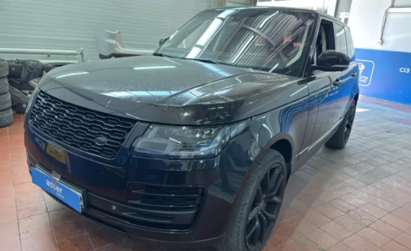 Land Rover Range Rover 2014 года за 25 000 000 тг. в Астана