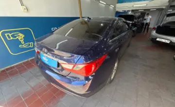 Hyundai Sonata 2010 года за 5 500 000 тг. в Астана