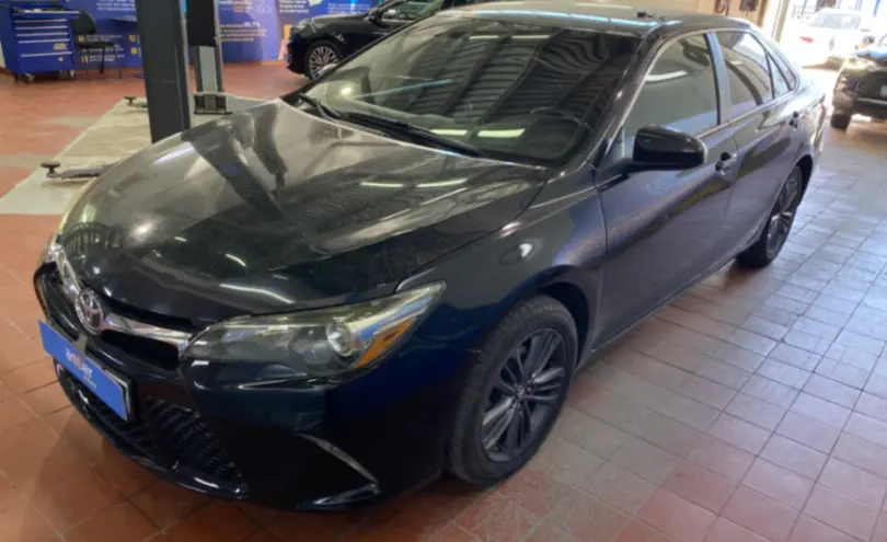 Toyota Camry 2016 года за 9 000 000 тг. в Астана