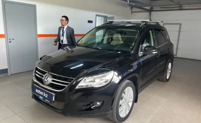 Volkswagen Tiguan 2011 года за 5 500 000 тг. в Уральск