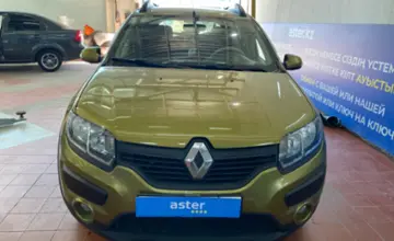 Renault Sandero 2015
