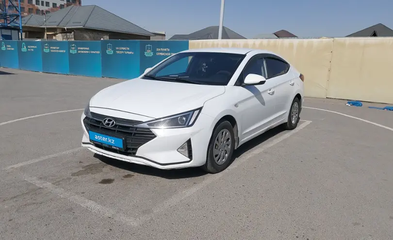 Hyundai Elantra 2019 года за 7 800 000 тг. в Шымкент