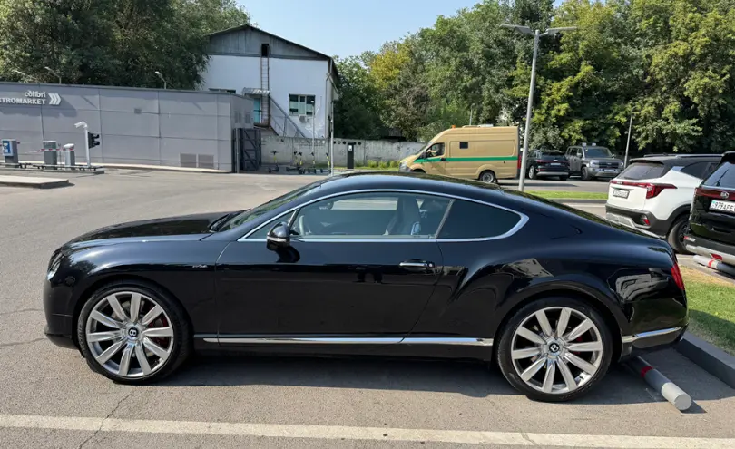 Bentley Continental GT 2011 года за 40 000 000 тг. в Алматы