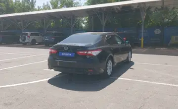 Toyota Camry 2021 года за 13 700 000 тг. в Алматы фото 3