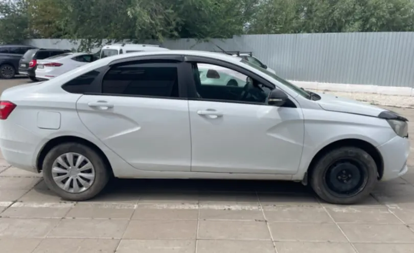 LADA (ВАЗ) Vesta 2019 года за 4 000 000 тг. в Уральск фото 4