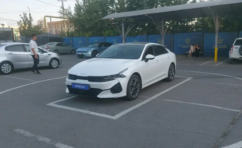 Kia K5 2023 года за 15 000 000 тг. в Алматы