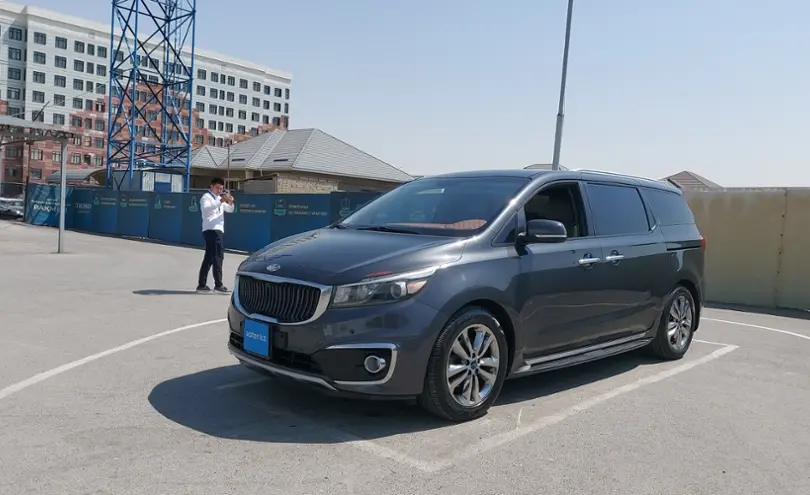 Kia Carnival 2015 года за 11 000 000 тг. в Шымкент