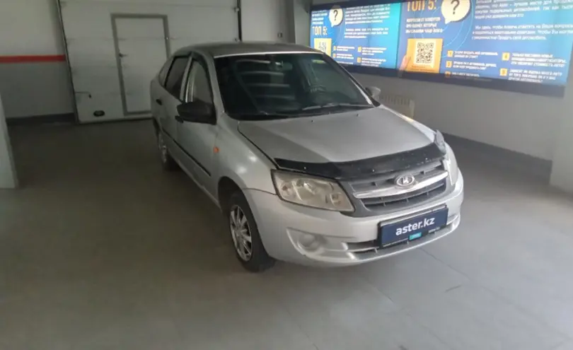 LADA (ВАЗ) Granta 2015 года за 2 800 000 тг. в Уральск фото 3