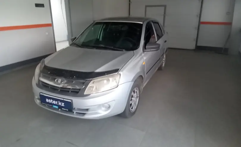 LADA (ВАЗ) Granta 2015 года за 2 800 000 тг. в Уральск
