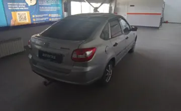 LADA (ВАЗ) Granta 2015 года за 2 800 000 тг. в Уральск