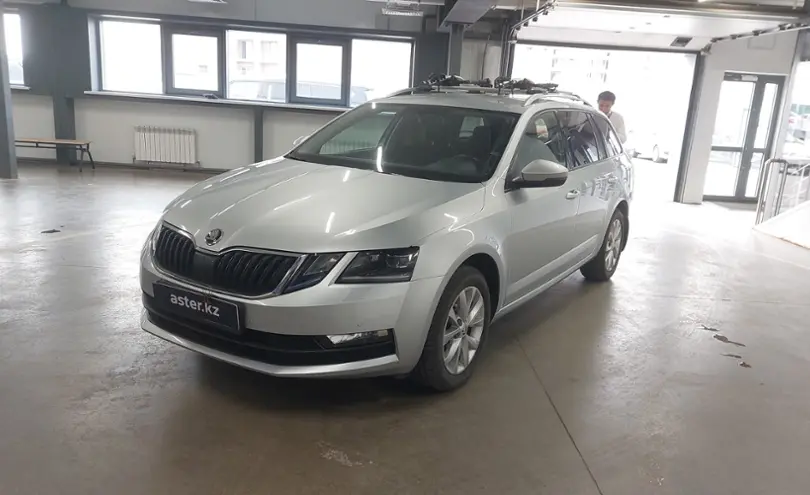 Skoda Octavia 2019 года за 9 800 000 тг. в Астана