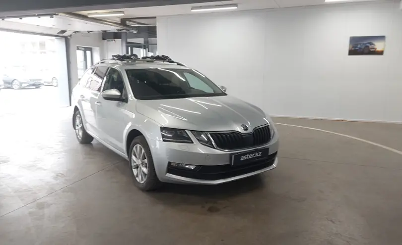Skoda Octavia 2019 года за 9 800 000 тг. в Астана фото 2