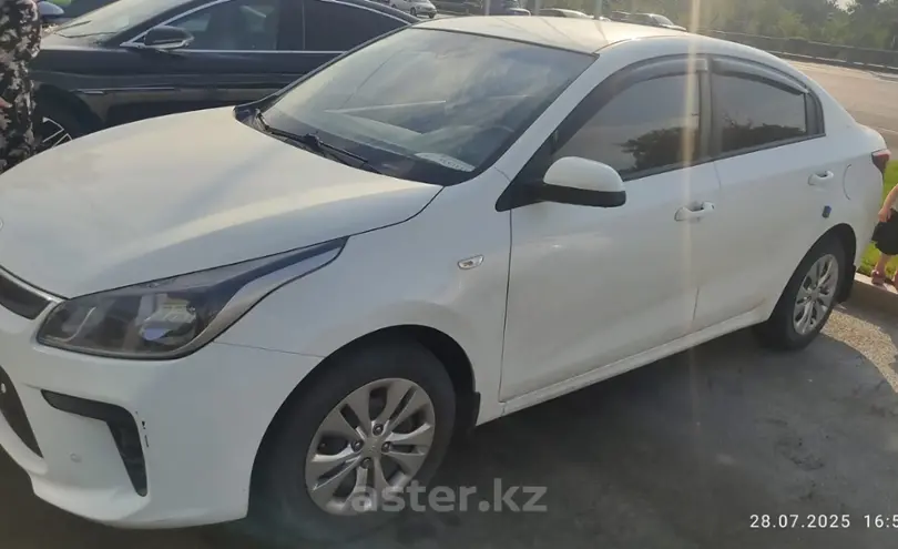 Kia Rio 2019 года за 6 600 000 тг. в Алматы