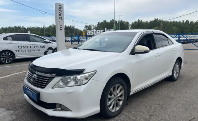 Toyota Camry 2013 года за 9 000 000 тг. в Усть-Каменогорск