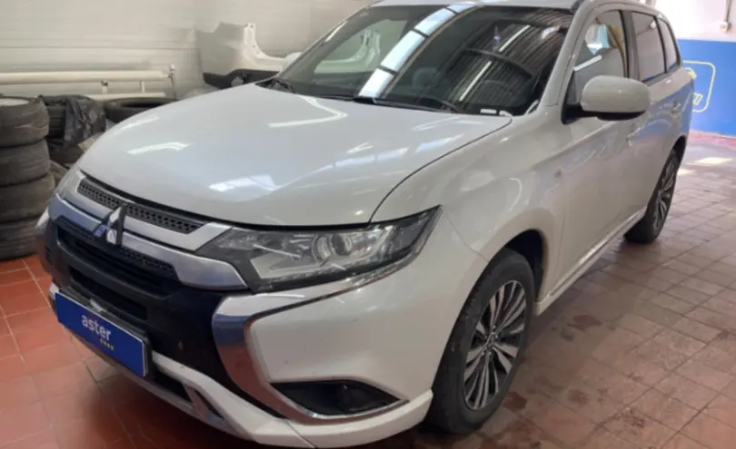 Mitsubishi Outlander 2022 года за 11 200 000 тг. в Астана