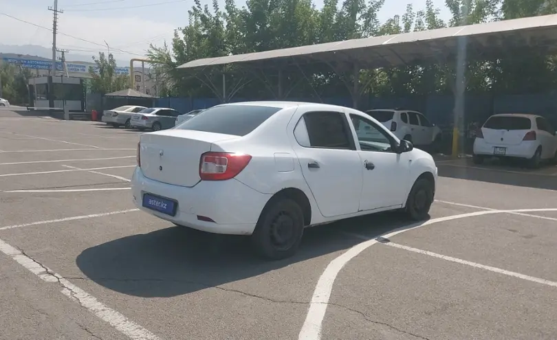 Renault Logan 2018 года за 2 500 000 тг. в Алматы фото 3
