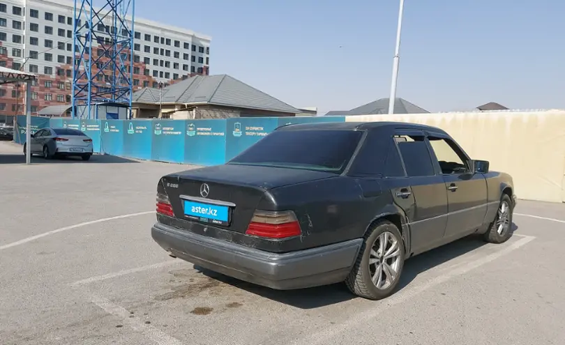 Mercedes-Benz E-Класс 1995 года за 1 580 000 тг. в Шымкент фото 3