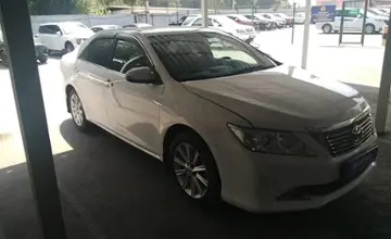 Toyota Camry 2014 года за 11 500 000 тг. в Алматы фото 3