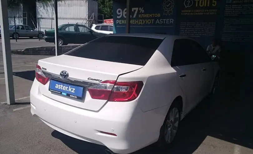 Toyota Camry 2014 года за 11 500 000 тг. в Алматы фото 5