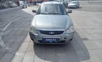 LADA (ВАЗ) Priora 2013 года за 2 000 000 тг. в Уральск фото 2