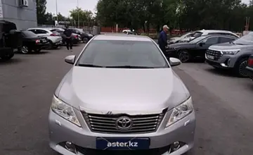 Toyota Camry 2013