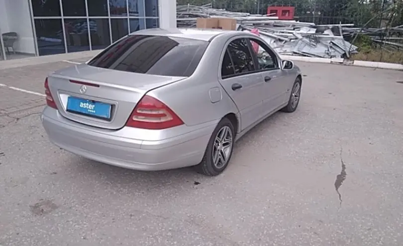 Mercedes-Benz C-Класс 2001 года за 2 900 000 тг. в Актобе фото 5