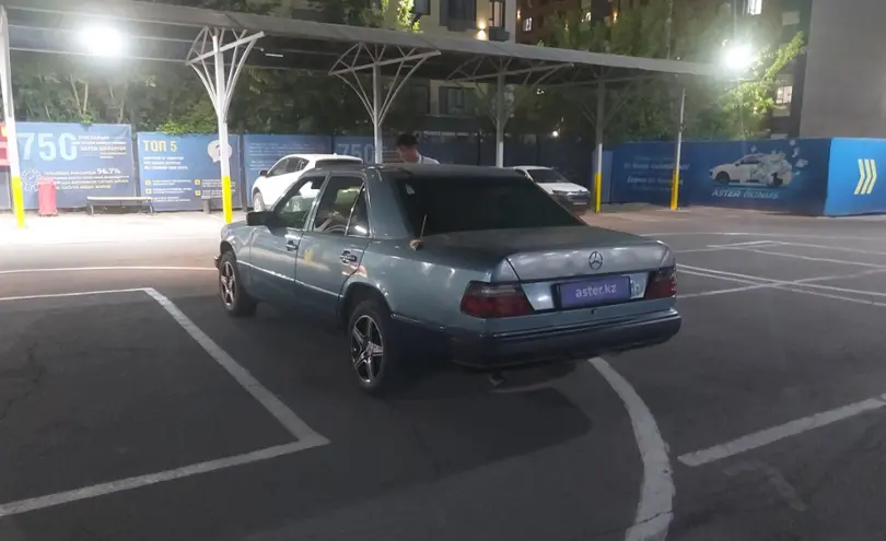 Mercedes-Benz W124 1992 года за 800 000 тг. в Алматы фото 4