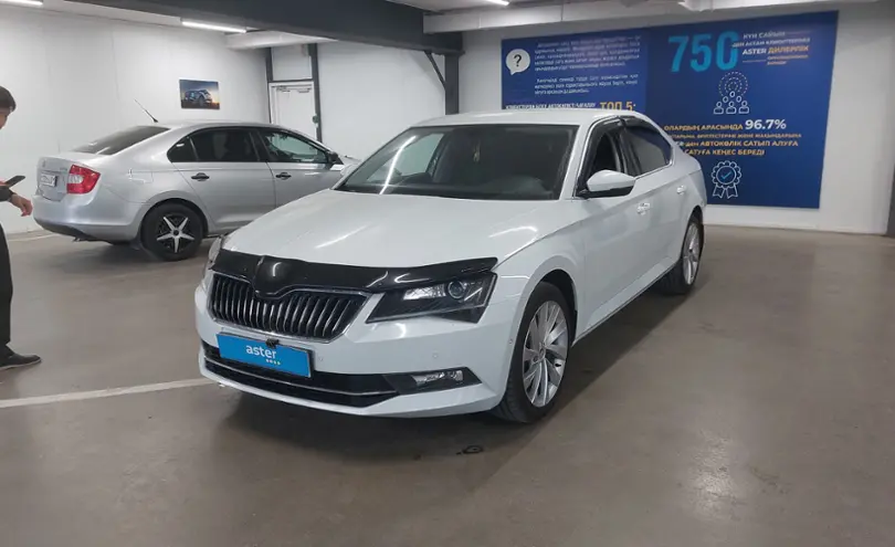 Skoda Superb 2019 года за 15 000 000 тг. в Астана