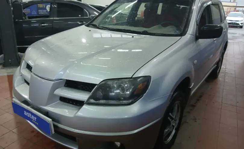 Mitsubishi Outlander 2003 года за 5 000 000 тг. в Астана