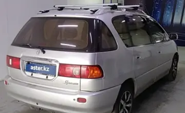Toyota Ipsum 1998 года за 3 500 000 тг. в Павлодар