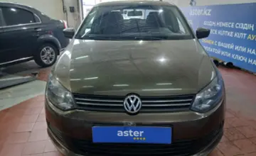 Volkswagen Polo 2014 года за 5 000 000 тг. в Астана фото 2